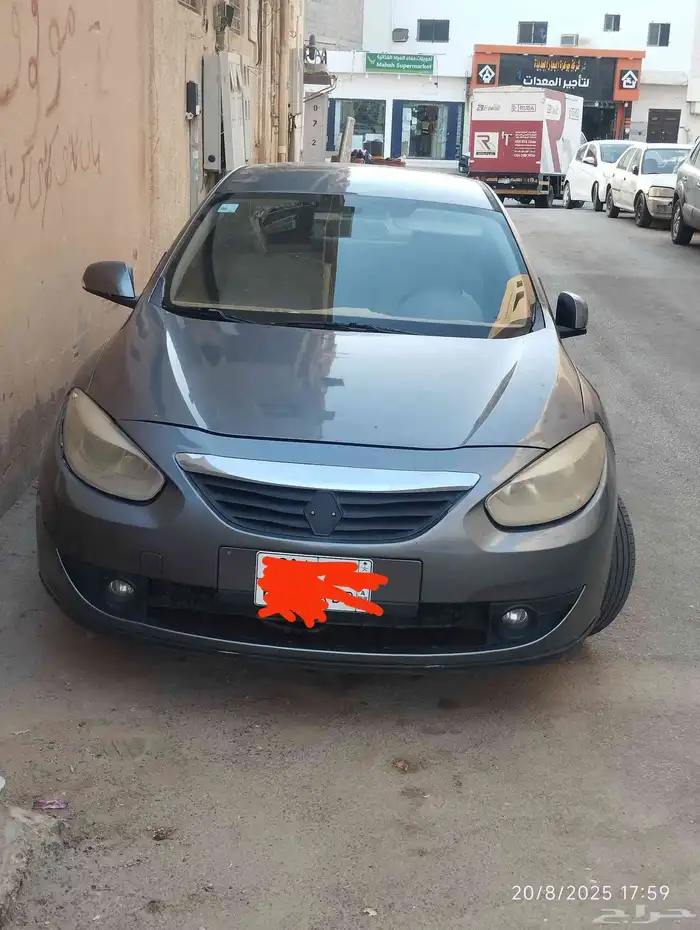 سيارة رينو فلوانس موديل 2015 للبيع 3