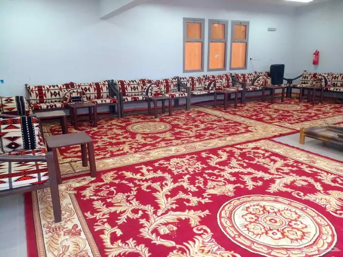 تاجير طاولا وكراسي 9