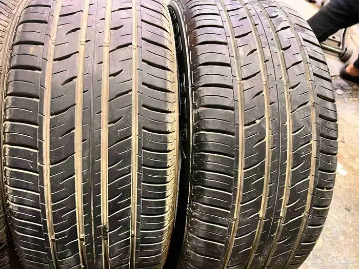 كفرات دنلوب جيب لكزز مقاس 275.50.21 تاريخ 23 4