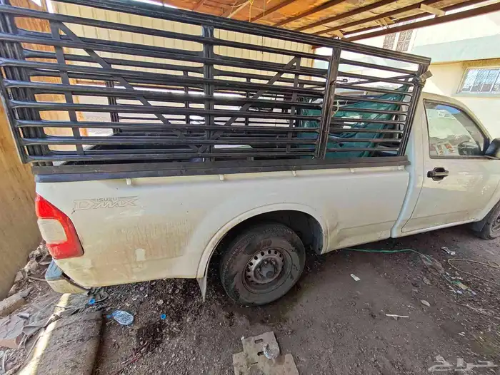 Isuzu d-max 4