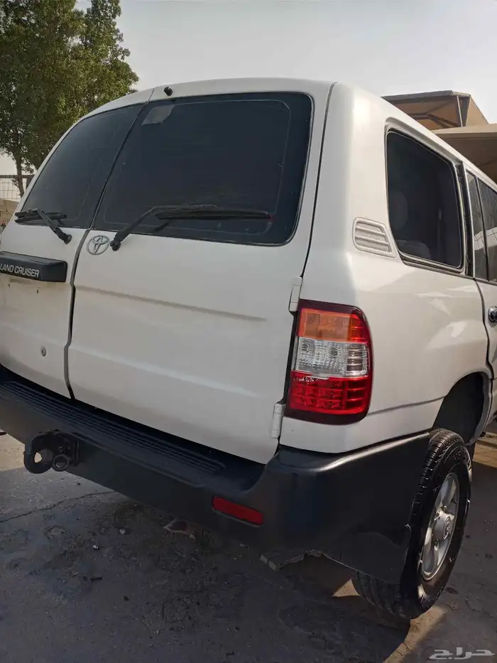 لند اكروزر 2002 1