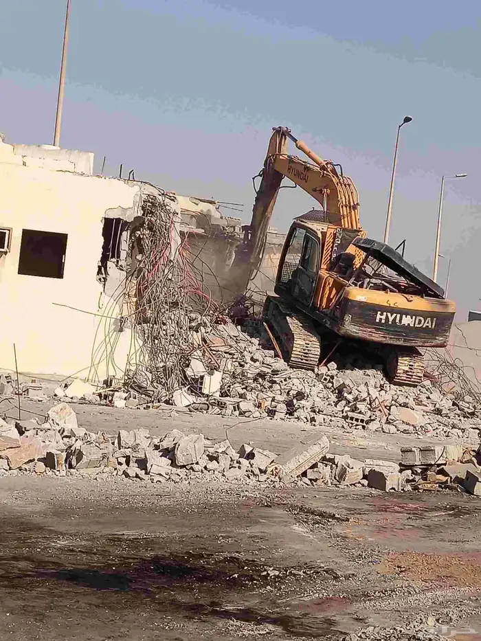 هدم وحفر وترحيل وتوريد جميع مواد البناء 2