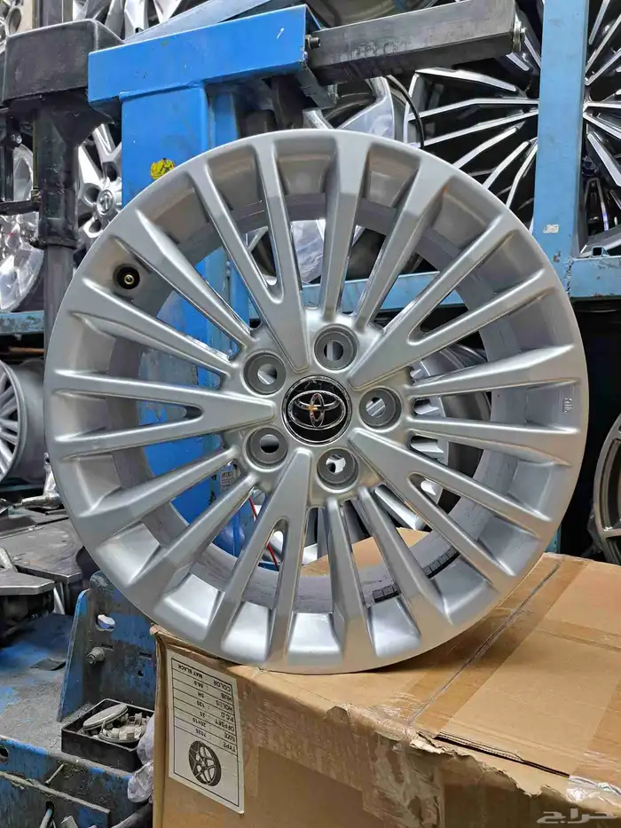 جنوط كامري LEموديل 2025مقاس 17اصليه وكاله 10