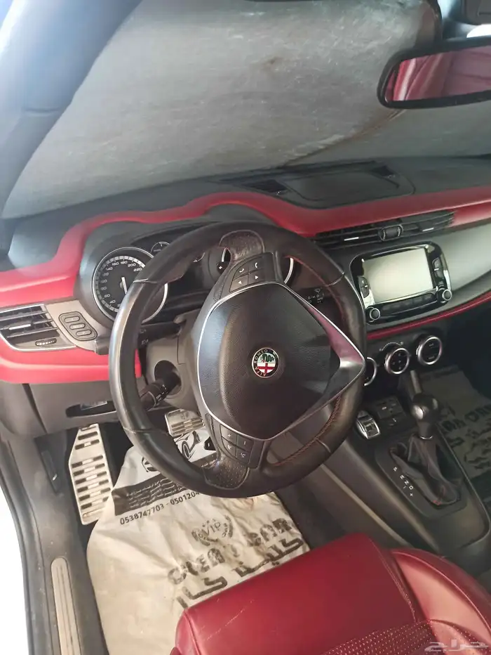للبيع الفا روميو موديل Qv 2015 4