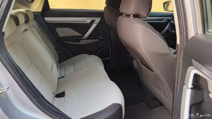 جيلي كولراي 2023 10