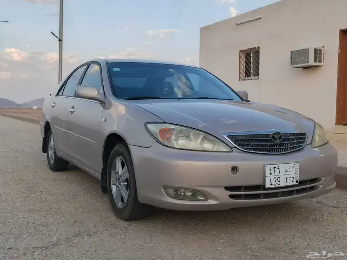 كامري موديل 2004 جير عادي جميع متحركات على الشرط 4