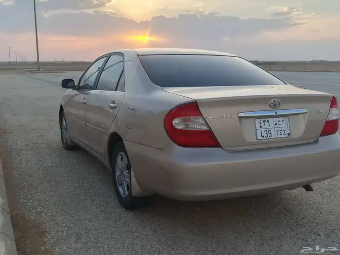 كامري موديل 2004 جير عادي جميع متحركات على الشرط 0