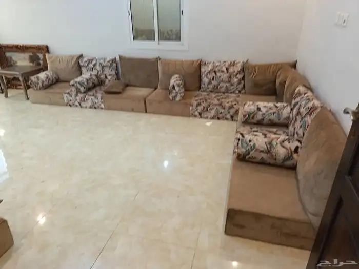 الفضيلة جدة الأغراض للبيع كامل 0