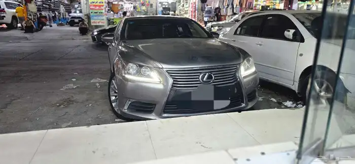 لد لكزز Ls460 9
