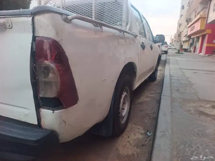 ايسوزو ديماكس 2009 11
