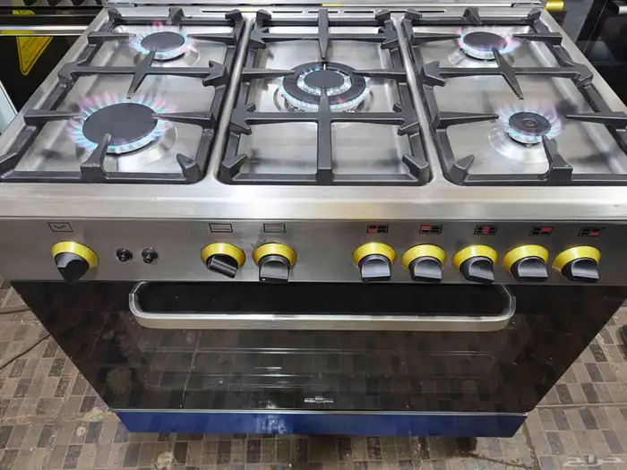 White westernhouse made in Italy 5 flame gas stove available 1