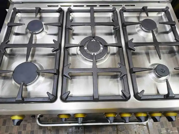 White westernhouse made in Italy 5 flame gas stove available 6
