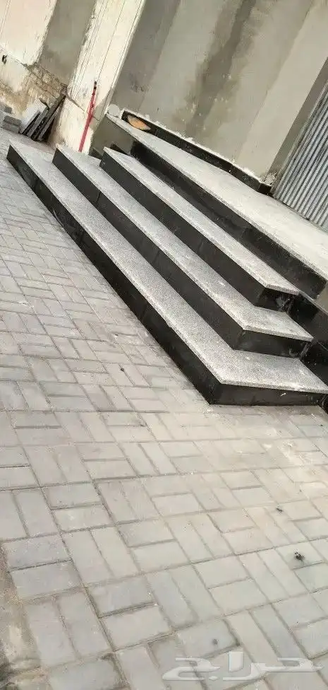 مقاول بلاط حجري بأنواعه سراميك والرخام في جده 7