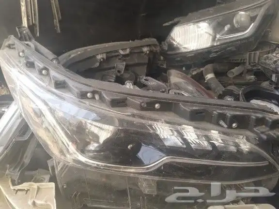 يوجد لدينا جميع انواع قطع غيار السيارات المستخدمه تشليح 1