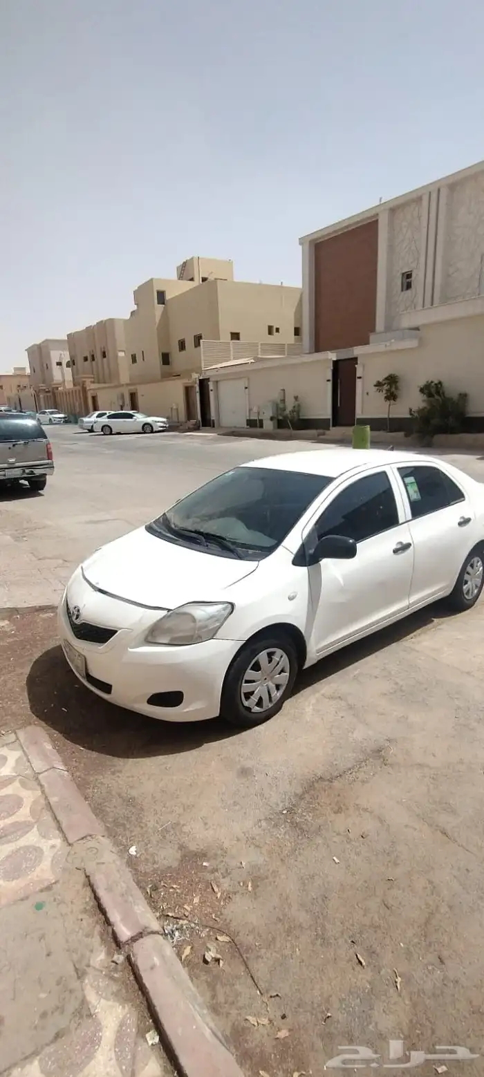 تويوتا يارس 2010 Toyota Yaris 0