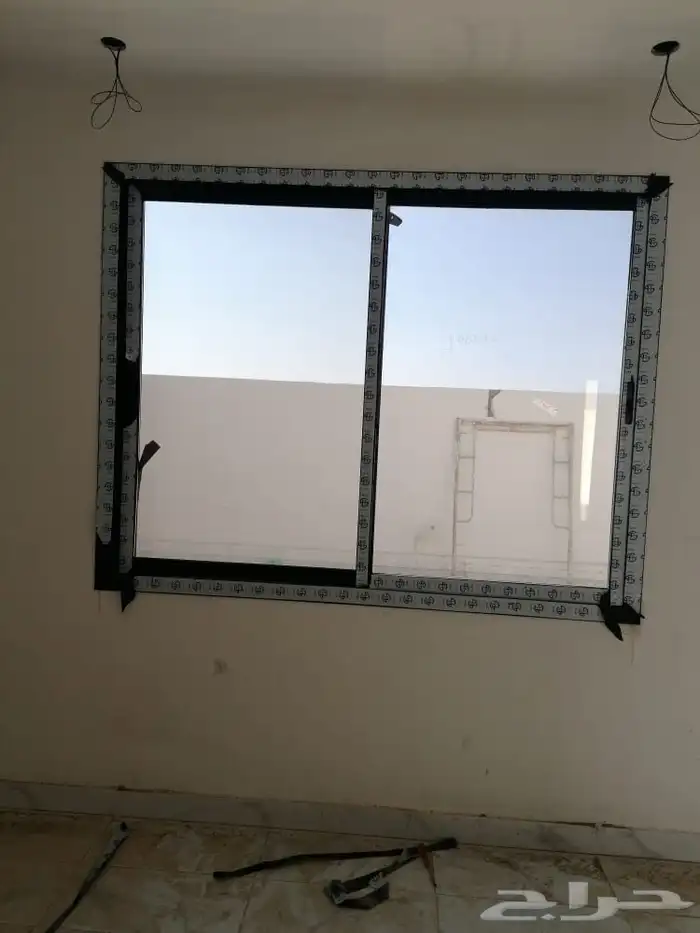 تصنيع شبابيك المنيوم أبواب شترات زجاج صيانه 3