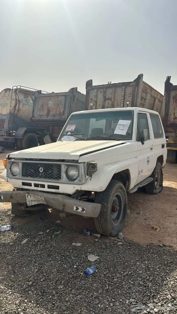 جيب تويوتا موديل 1986 0