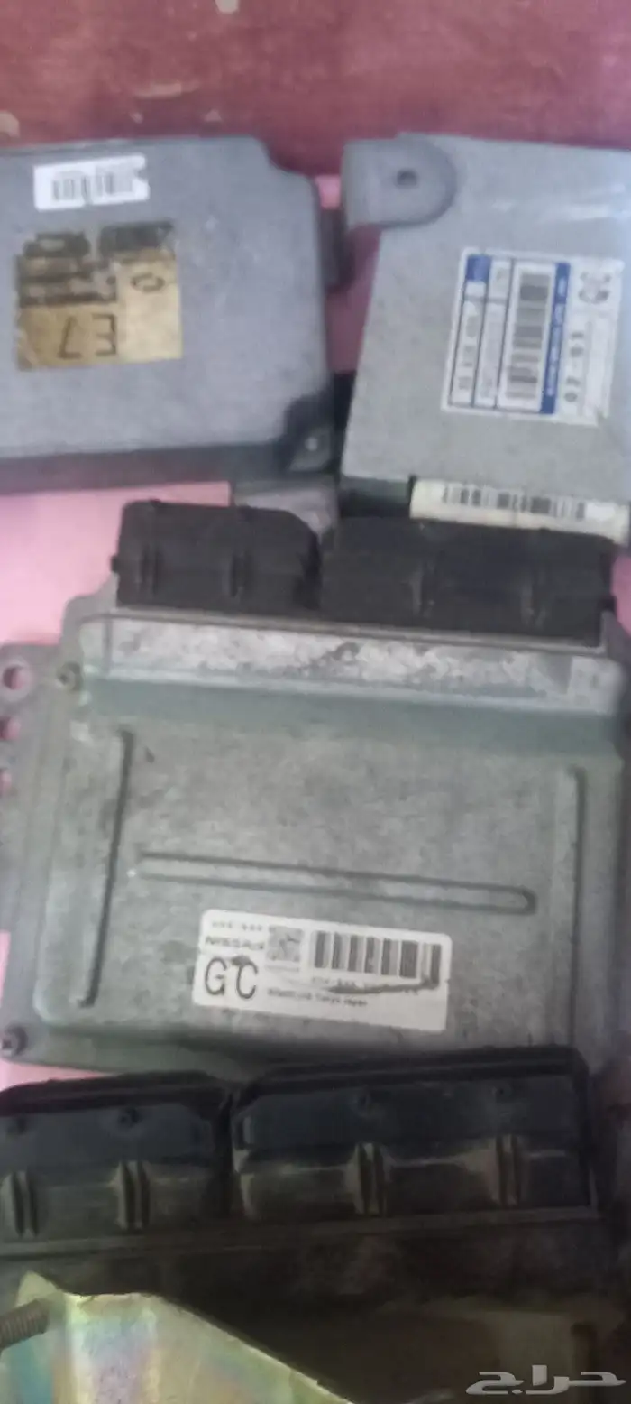 قطع غيار نيسان 10