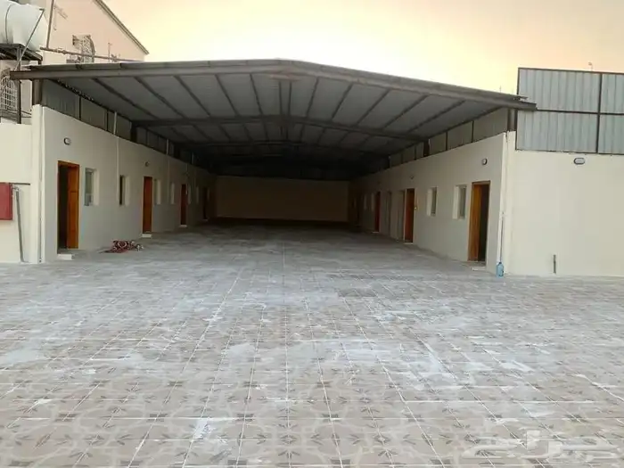 فرصة للايجار مبنى تجاري سكني قائم بمساحة 741 متر 0