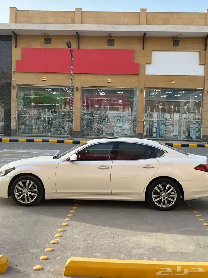 انفينيتي Q70 2017 4