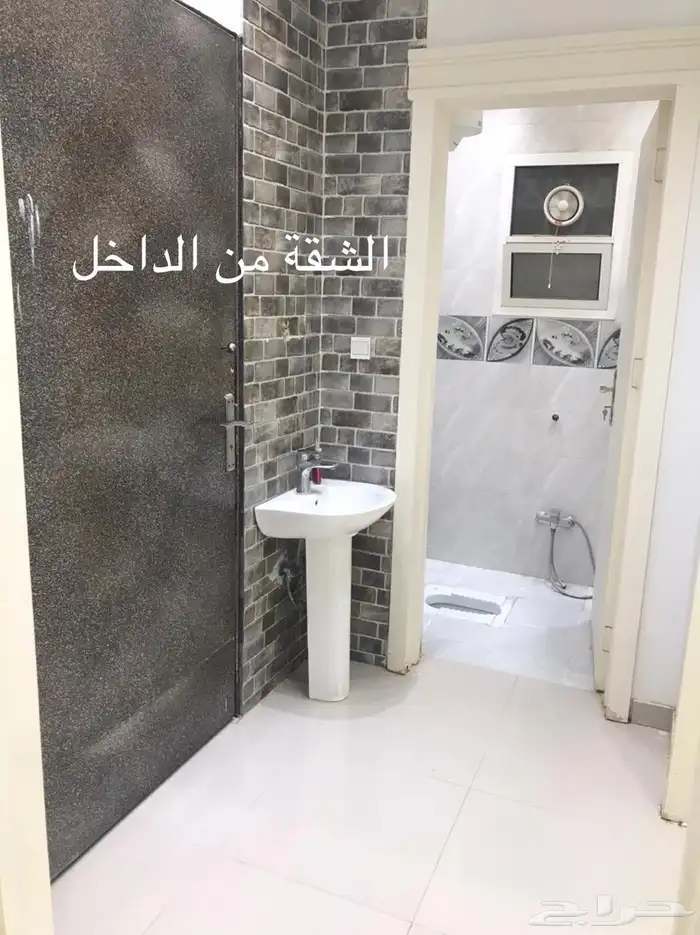 شقه للايجار في حي العوالي غرب الرياض 1