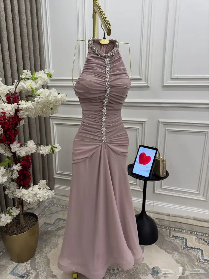 عروض اليوم الوطني فساتين سهرات و مناسبات ب 195 ريال عرض 29