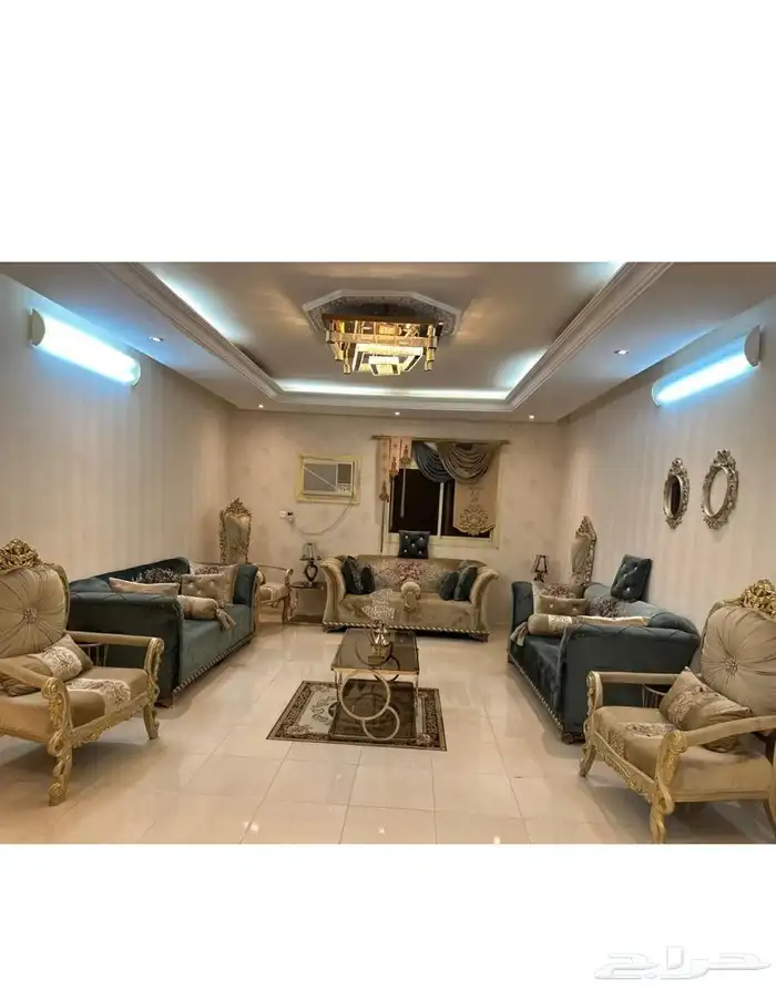اثاث للبيع كنب وثلاجة وغرفة نوم 1