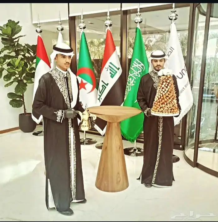 قهوجي وصبباين الرياض اللمعرض والمؤتمرات والمناسبات الخاصه 0