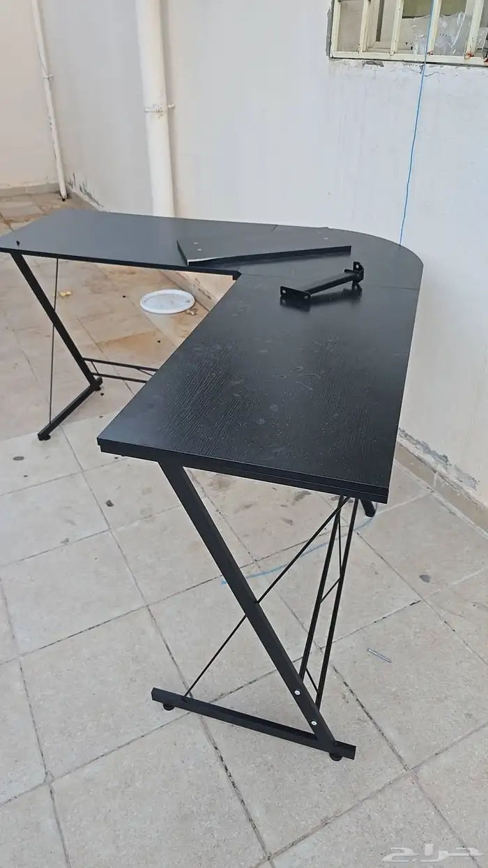 طاولة حرف L 0