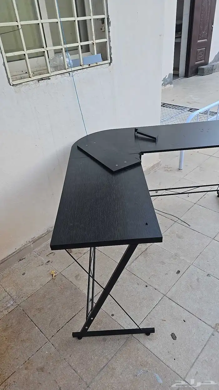 طاولة حرف L 2