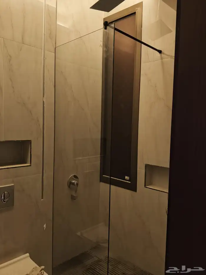 حاجز شور زجاج جرار طرابزين زجاج زجاج شاور سور زجاج 4