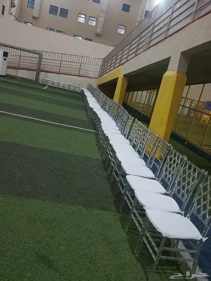 يوجد لدينا كراسي طاولات كنب كراسي ملكي مكيفات 2