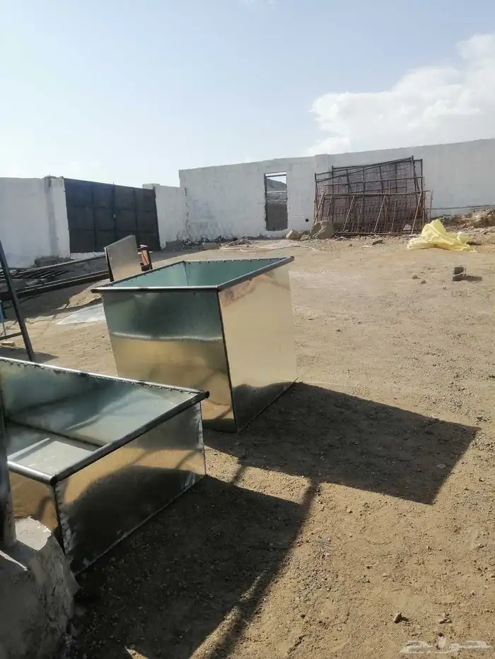 معالف للابل وللغنم وشبوك غرفه وحنفيات خزانات ماء 5