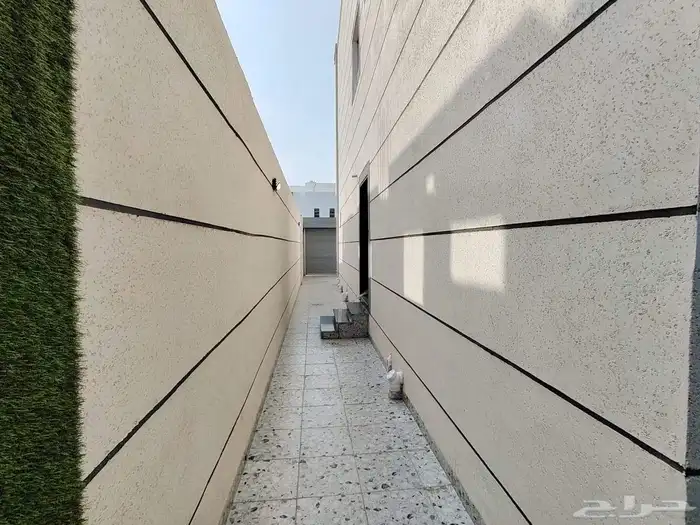 فلل فاخرة للبيع جيزان حي السويس. قريب من جميع الخدمات 3