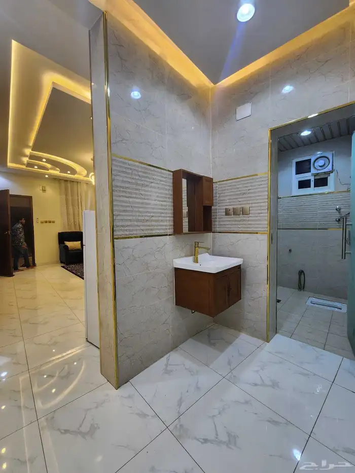 وحدات سكنية فاخره طريق المدينة العسكرية خلف قصر الاواني 17