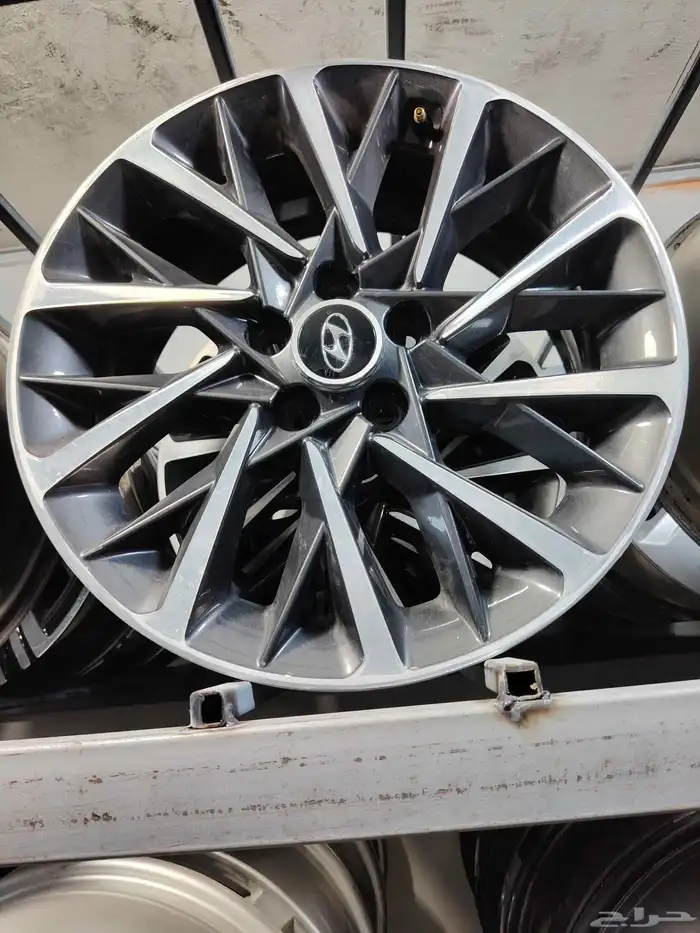 جنوط هونداي سناتا فل 2022مقاس 18 مستعمل اصلي 0