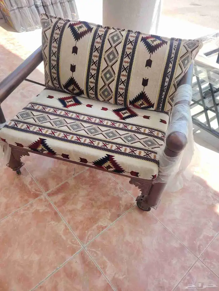 مجالس جاهزه تراثيه واطقم حديد وخشب جاهز الرياض الخليج 2