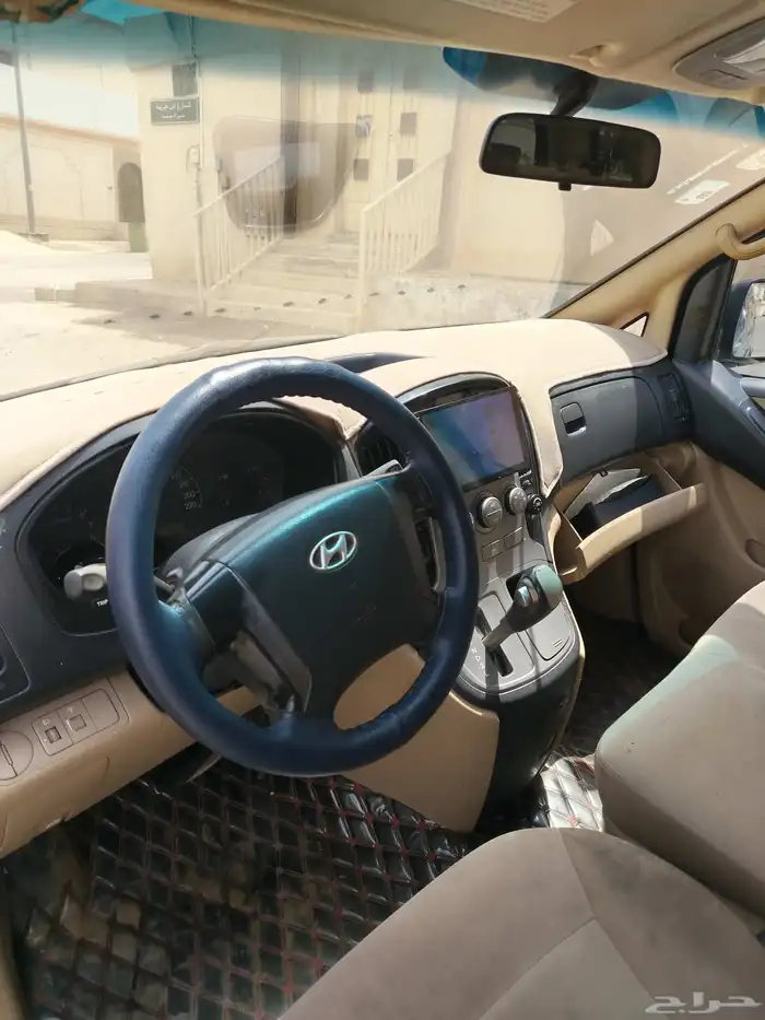 هونداي h1 موديل 2010 اللون اسود ملكي ماشيه 386000 0