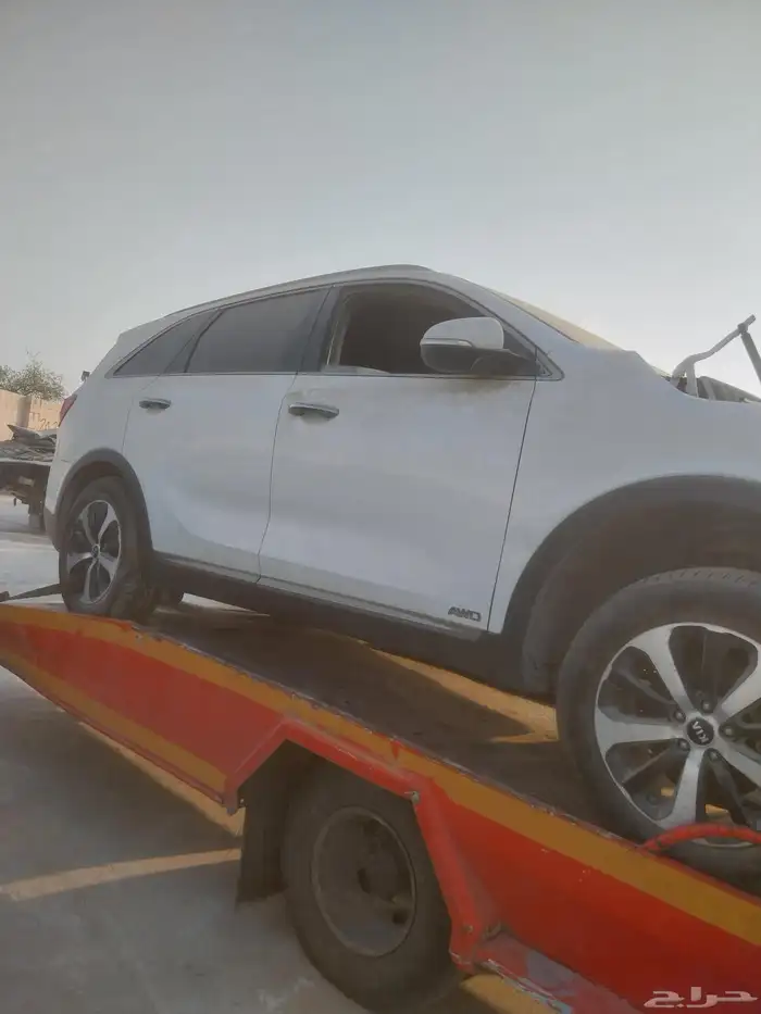 لدينا كياء سورنتو مديل 2016 مكينه وكاله 4سرندل بودي وكاله 0