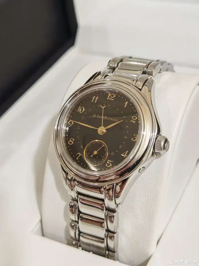 ساعة جان ريتشارد الفاخرة 10