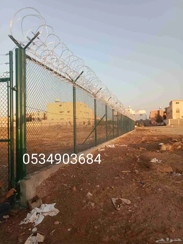 مقاول شبوك ومظلات وهناجر 0
