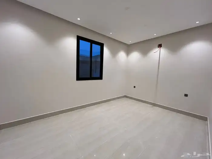 فيلا درج صالة فاخرة 200 متر 7