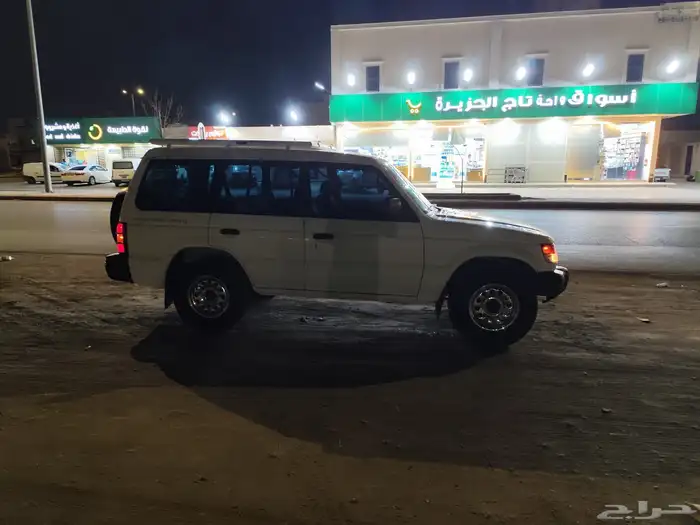 الخرج مستبيشي موديل 2000 جيب 9
