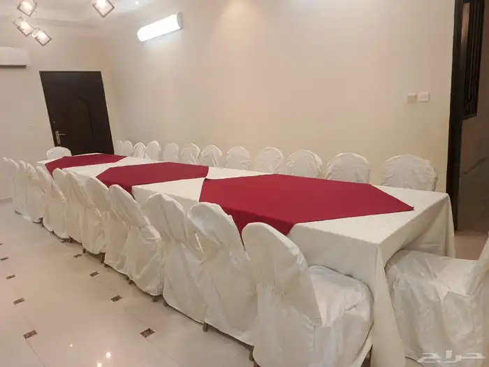 يوجد لدينا كراسي طاولات كنب كراسي ملكي مكيفات 5