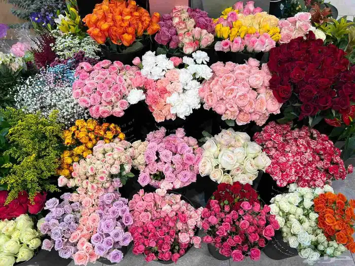 مندوب ومنسق ورد بوكيهات بجميع الأشكال 0