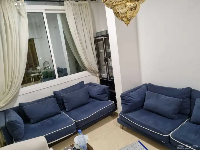 كنب ريش نعامة مريح وعريض عدد 2 بسعر 400 ريال في جدة النزهة 4