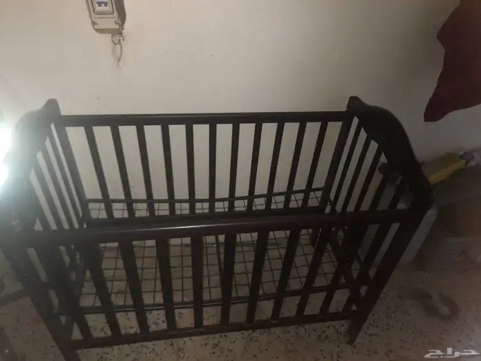 مرتبه نفرين نضيفه وكرسي أطفال للبيع 2
