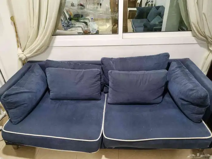 كنب ريش نعامة مريح وعريض عدد 2 بسعر 400 ريال في جدة النزهة 1