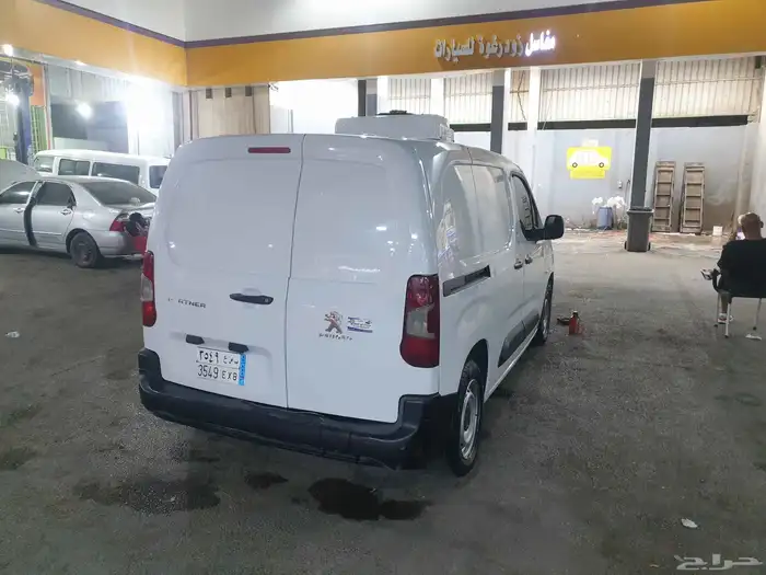 إيجار بيجو بارتنر مبرد 2