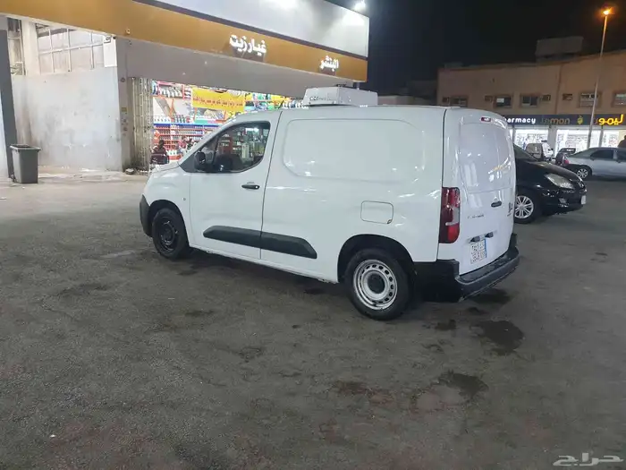 إيجار بيجو بارتنر مبرد 1